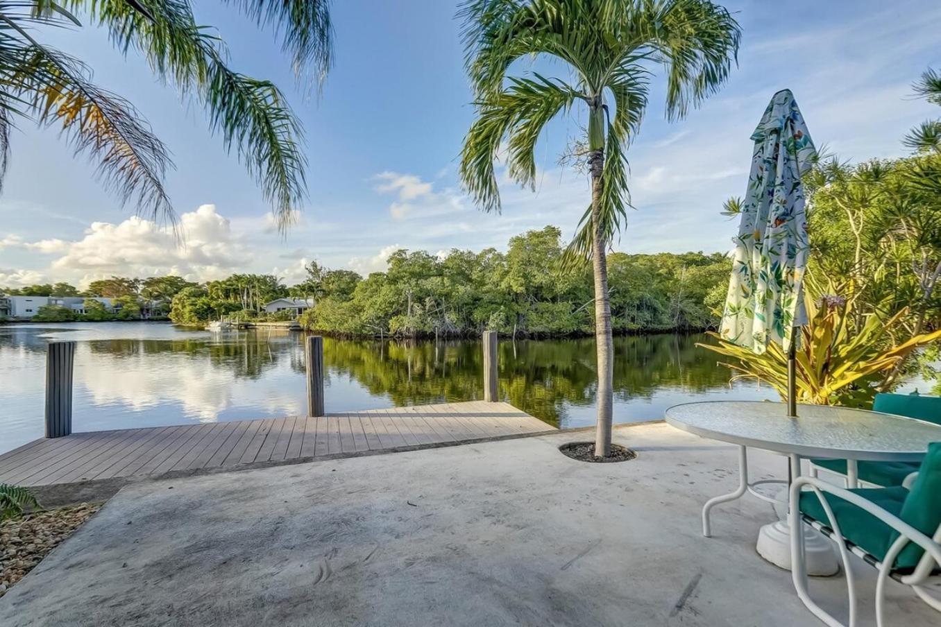 Waterfront Apartment Private Patio Pool Fort Lauderdale Zewnętrze zdjęcie